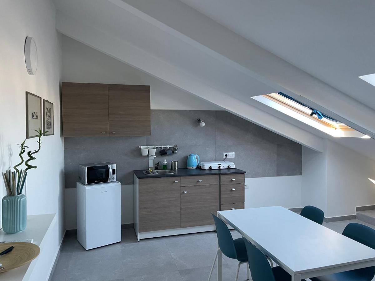 Apartamento Sky View House Nápoles Exterior foto